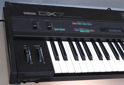 Yamaha-DX7